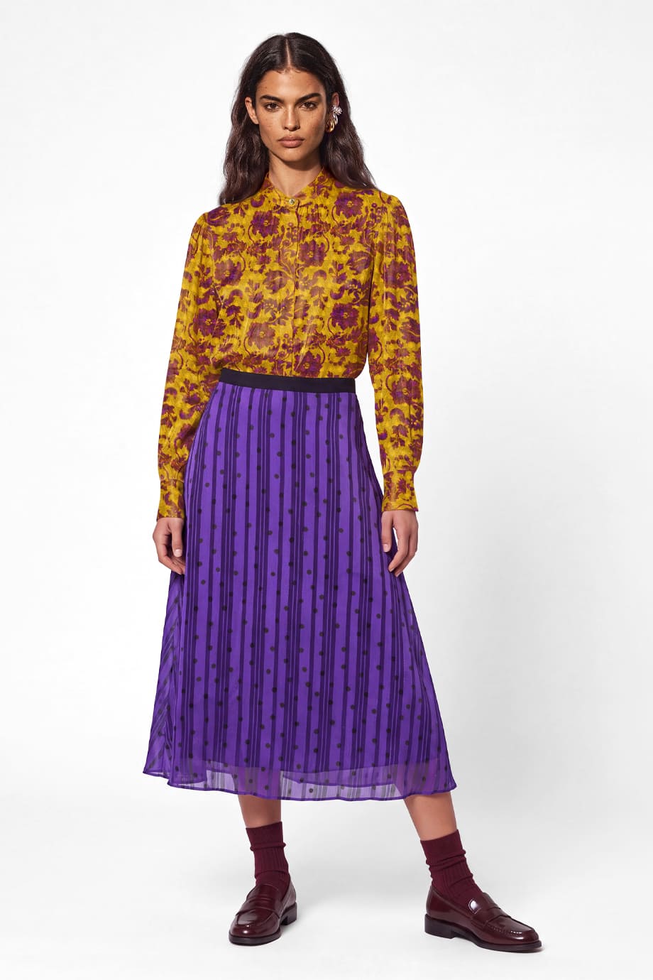Shimmering Shirt Tapestry Mustard