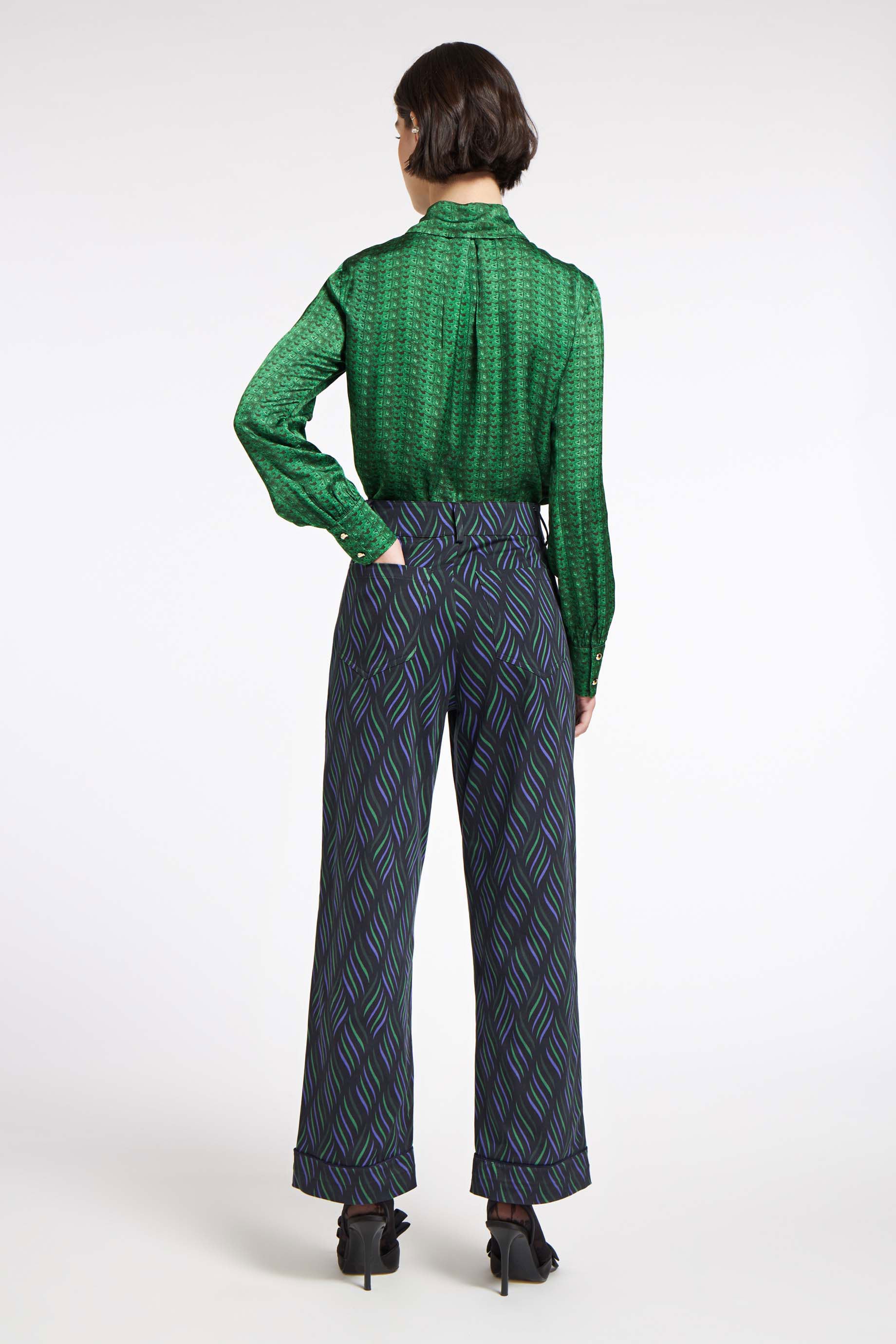 Basic Pants Dancing Lines Black