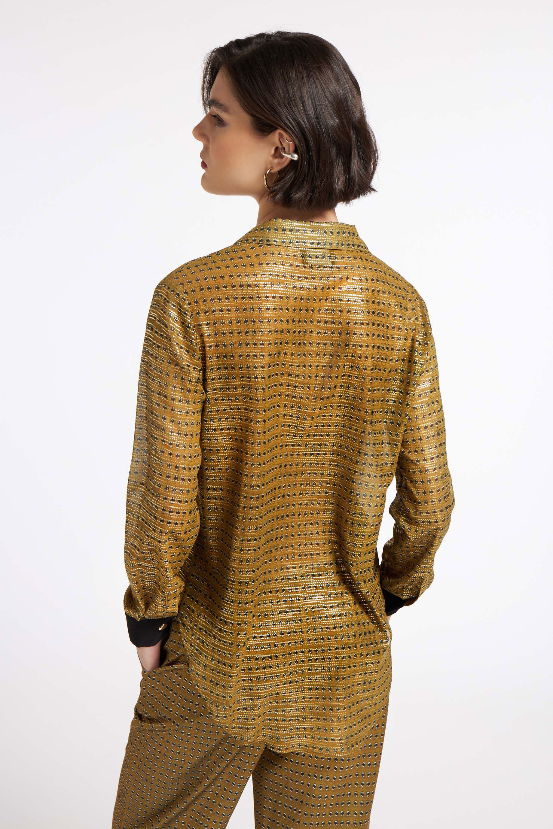 Gold Shirt Spots Gold