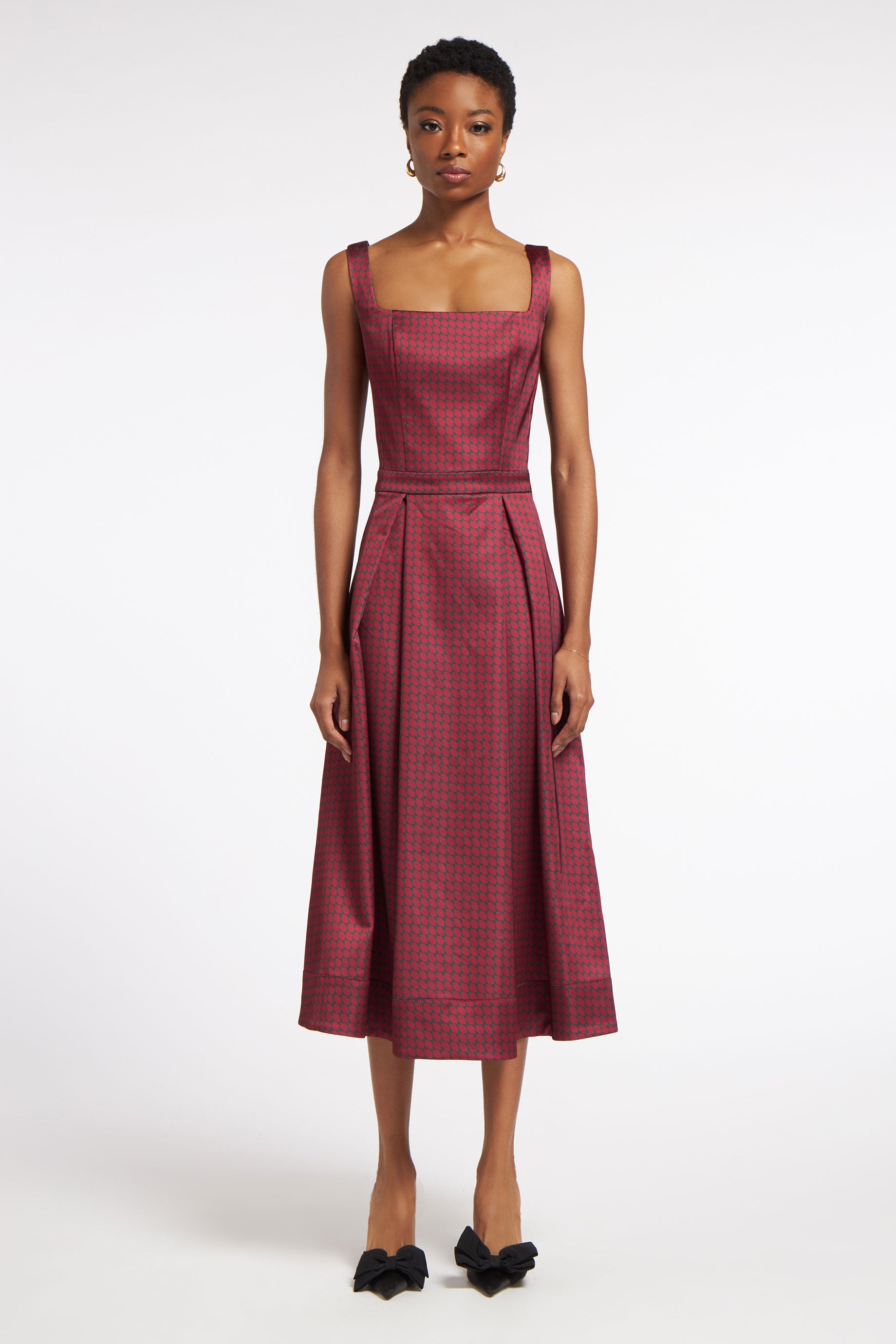 Kelly Dress Diamonds Maroon