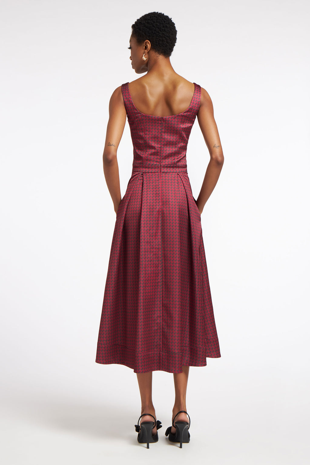 Kelly Dress Diamonds Maroon