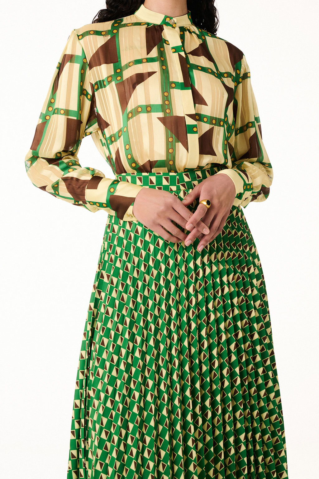 Pleated Skirt Zoom Out