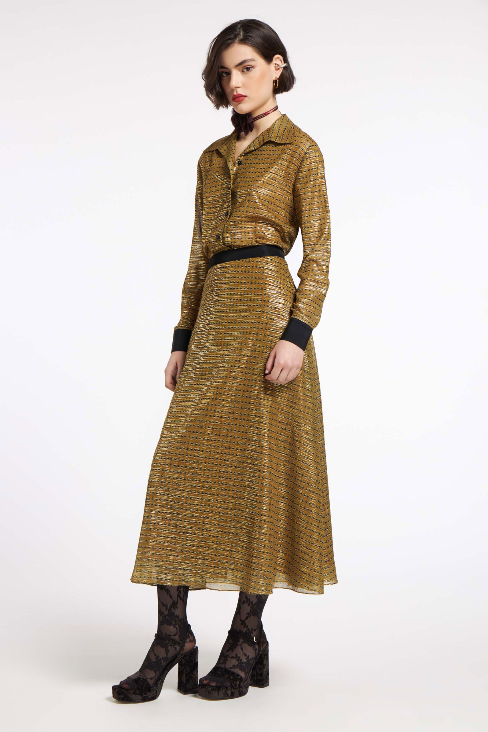 gold-skirt-spots-gold-2