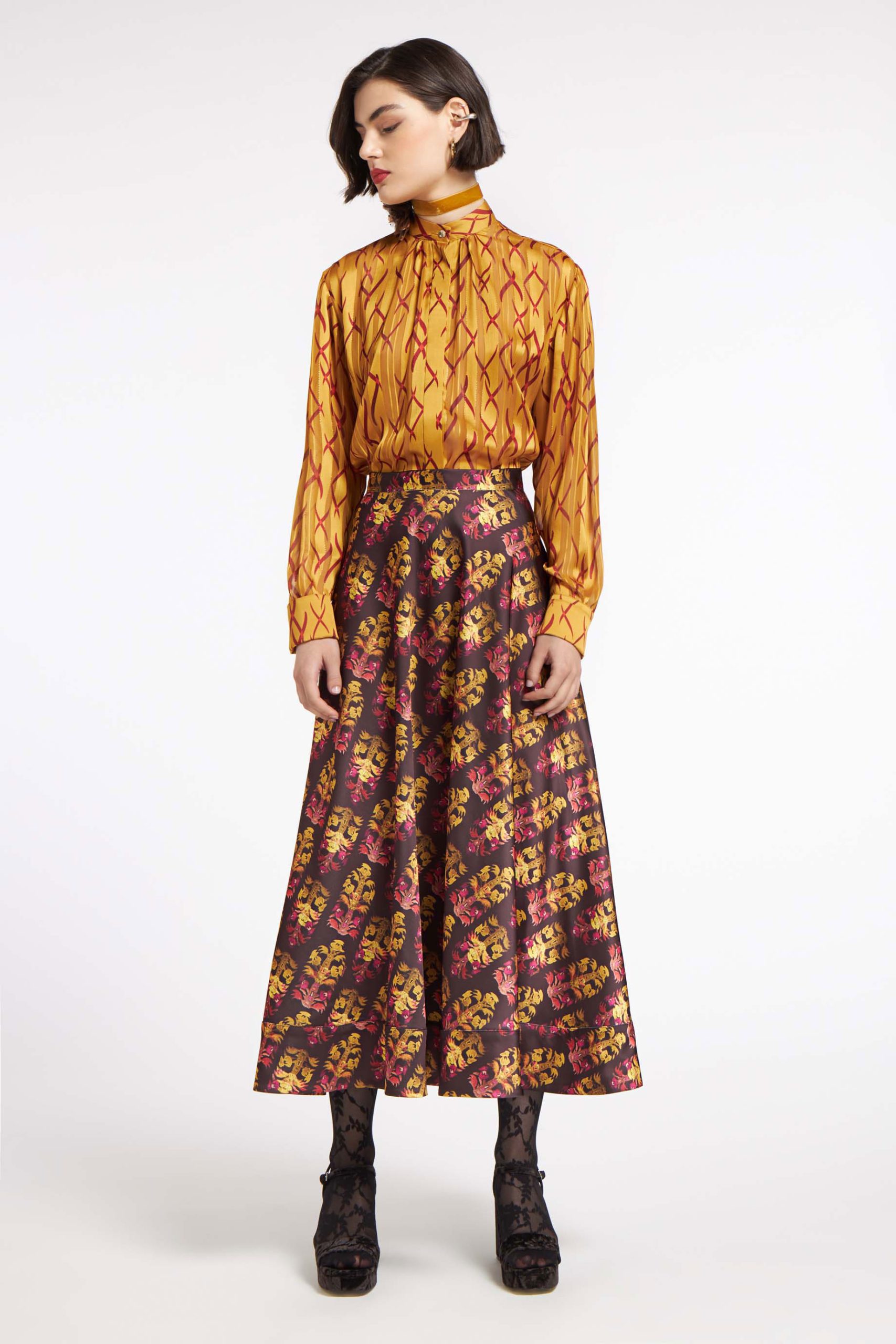 kelly-skirt-stiches-burgundy-1